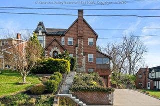 1012 Edgewood Drive, Charleston, WV 25302
