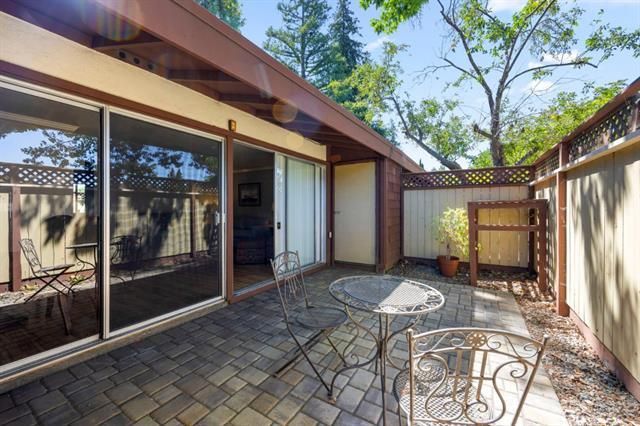 500 W Middlefield Road 98, Mountain View, CA 94043