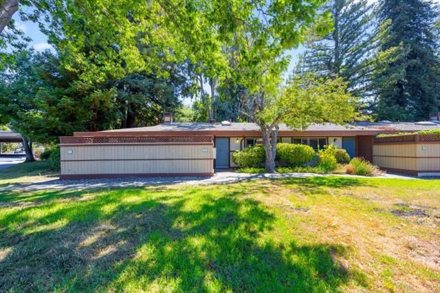 500 W Middlefield Road 98, Mountain View, CA 94043