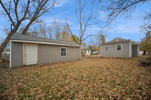 3111 Lincoln Avenue, Des Moines, IA 50310