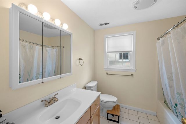 24 Blossom St, Waltham, MA 02451