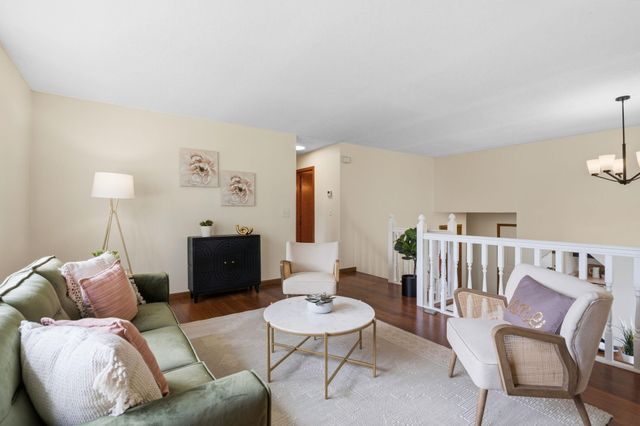 8175 Jensen Avenue S, Cottage Grove, MN 55016