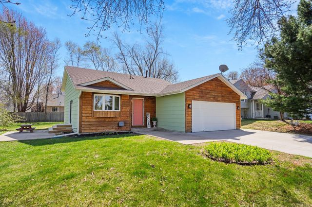 8175 Jensen Avenue S, Cottage Grove, MN 55016