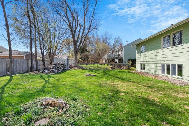 8175 Jensen Avenue S, Cottage Grove, MN 55016