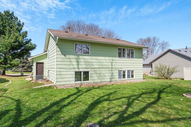 8175 Jensen Avenue S, Cottage Grove, MN 55016