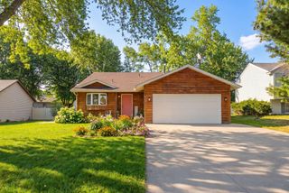 8175 Jensen Avenue S, Cottage Grove, MN 55016
