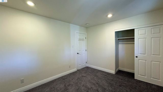 3682 Seven Hills Road B, Castro Valley, CA 94546