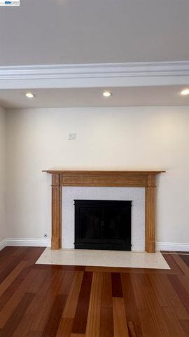 3682 Seven Hills Road B, Castro Valley, CA 94546
