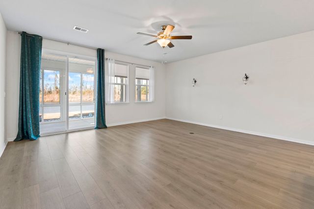 560 Pier Ct., Longs, SC 29568