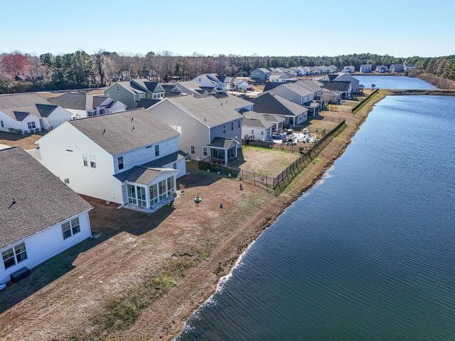 560 Pier Ct., Longs, SC 29568