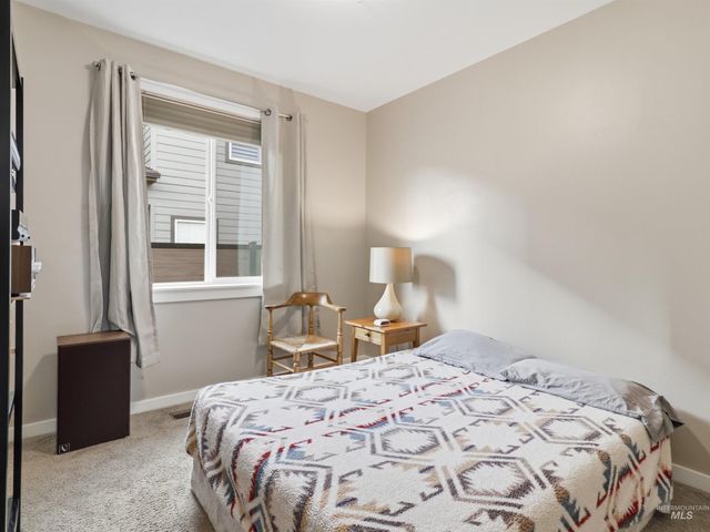 5824 W Tantallon St, Boise, ID 83714