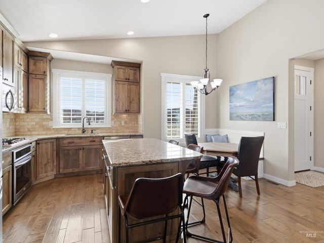 5824 W Tantallon St, Boise, ID 83714