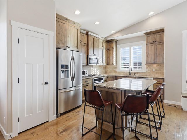 5824 W Tantallon St, Boise, ID 83714