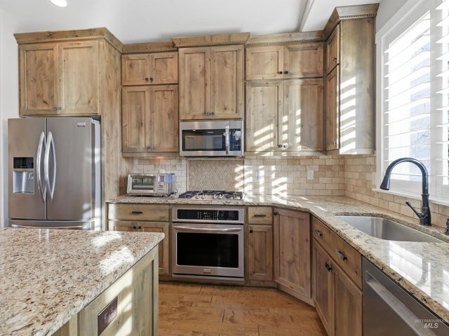 5824 W Tantallon St, Boise, ID 83714