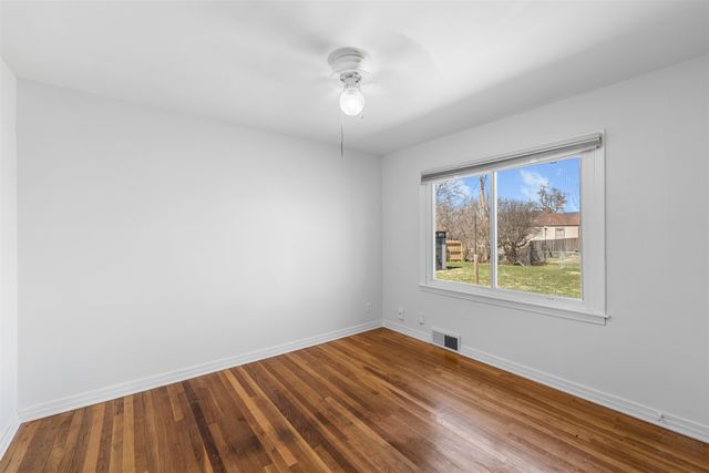 421 E Kirwin Ave., Salina, KS 67401