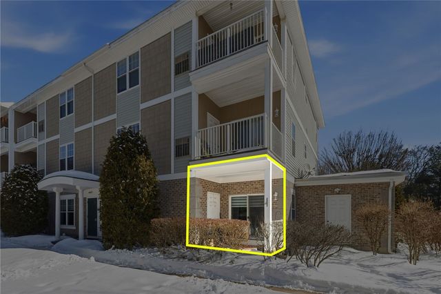 200 Roger Williams Avenue 201, East Providence, RI 02916