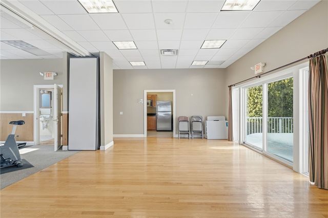 200 Roger Williams Avenue 201, East Providence, RI 02916