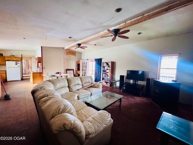 756 Cyclone Road, Pineville, MO 64856