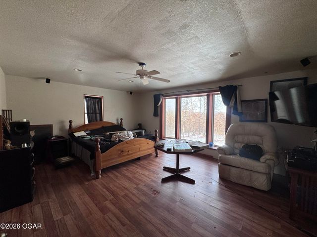 756 Cyclone Road, Pineville, MO 64856