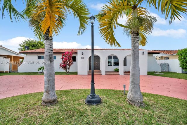 2610 SW 108th Ave, Miami, FL 33165
