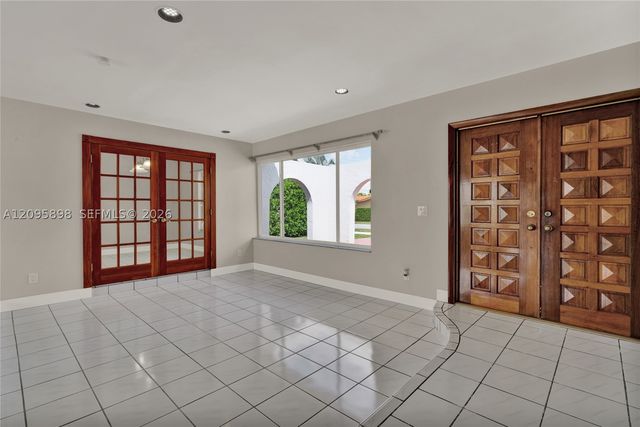 2610 SW 108th Ave, Miami, FL 33165