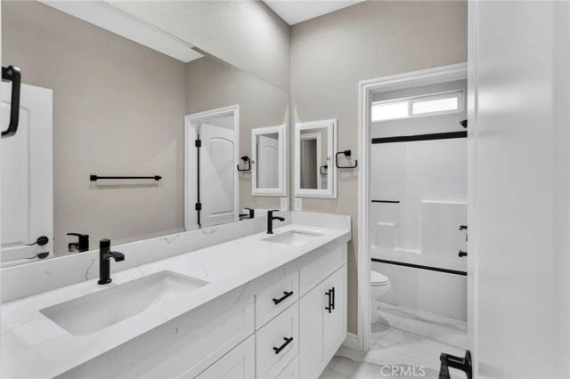 8575 Stockton Avenue, Hesperia, CA 92344