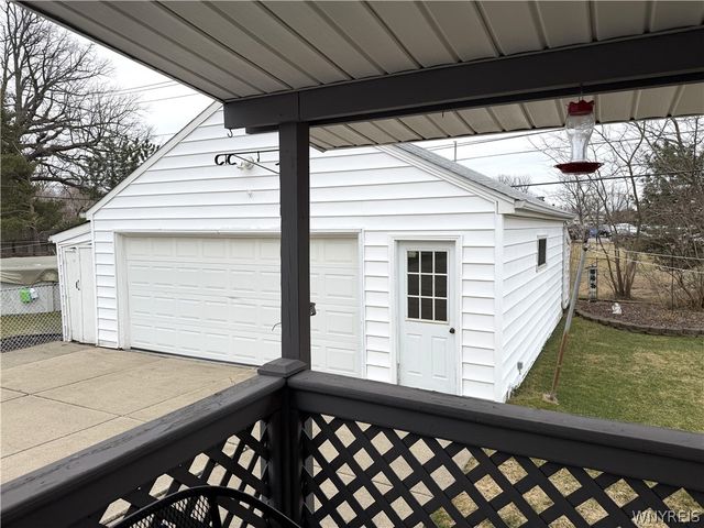 97 Southern Parkway, Cheektowaga, NY 14225