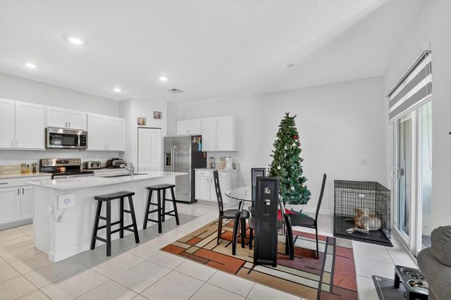 4301 Hammock Grove Drive, Lake Worth, FL 33467