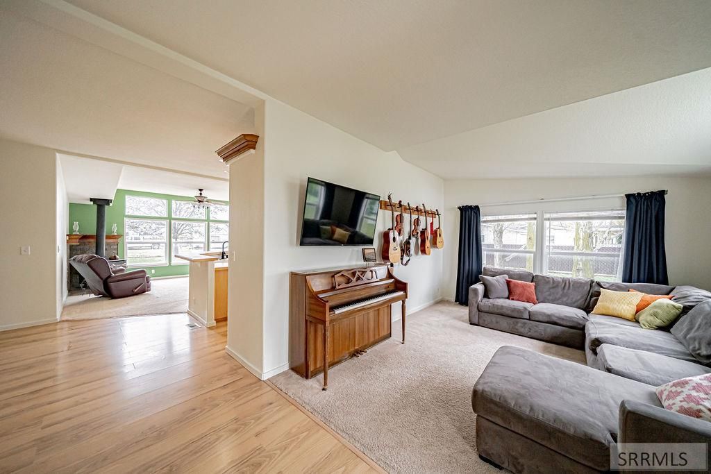 Image 7 of property listing at 14292 N 115 E, Idaho Falls, ID 83401