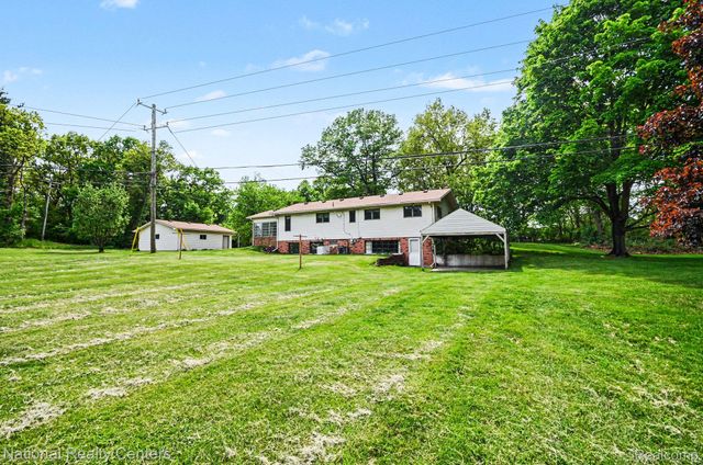 791 Kline Road, Oakland Charter Township, MI 48363