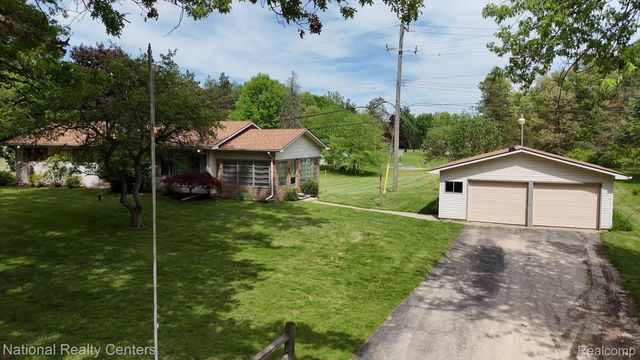 791 Kline Road, Oakland Charter Township, MI 48363