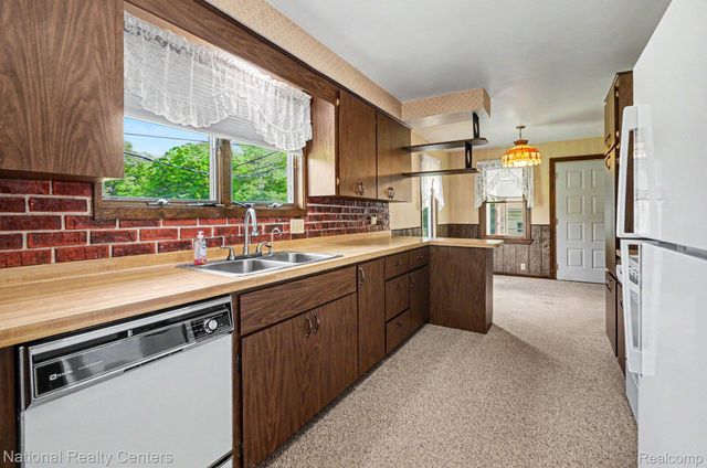 791 Kline Road, Oakland Charter Township, MI 48363