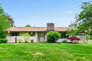 791 Kline Road, Oakland Charter Township, MI 48363