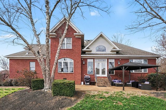 201 James Matthew Ln, Mount Juliet, TN 37122