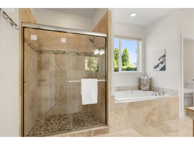 5530 Sw MAIN Ave, Beaverton, OR 97005