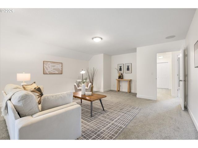 5530 Sw MAIN Ave, Beaverton, OR 97005