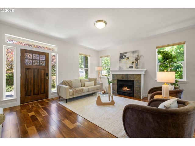5530 Sw MAIN Ave, Beaverton, OR 97005