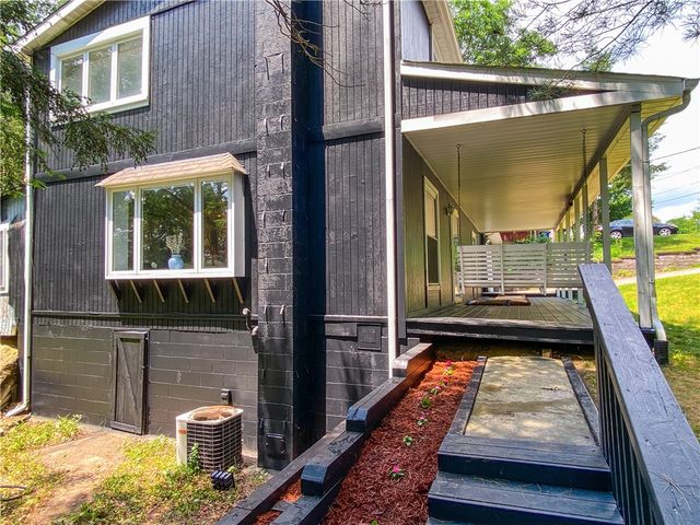 1310 Center Road, Monaca, PA 15061