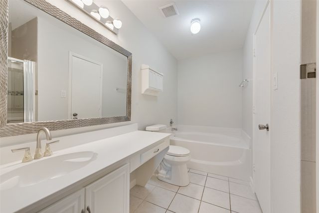 7016 Snowivy Court, Arlington, TX 76001