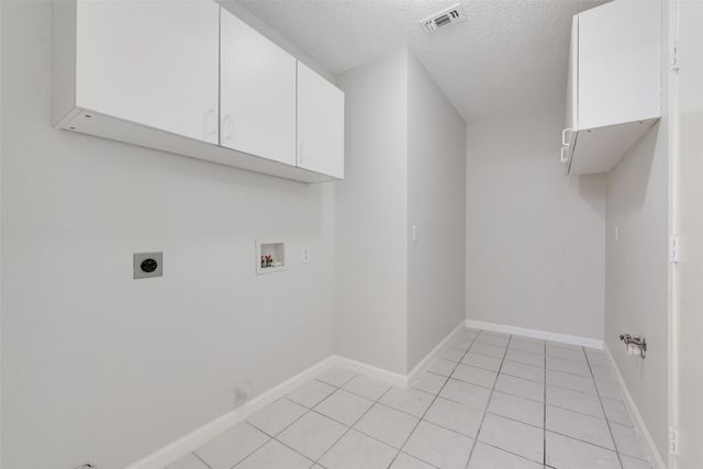 7016 Snowivy Court, Arlington, TX 76001