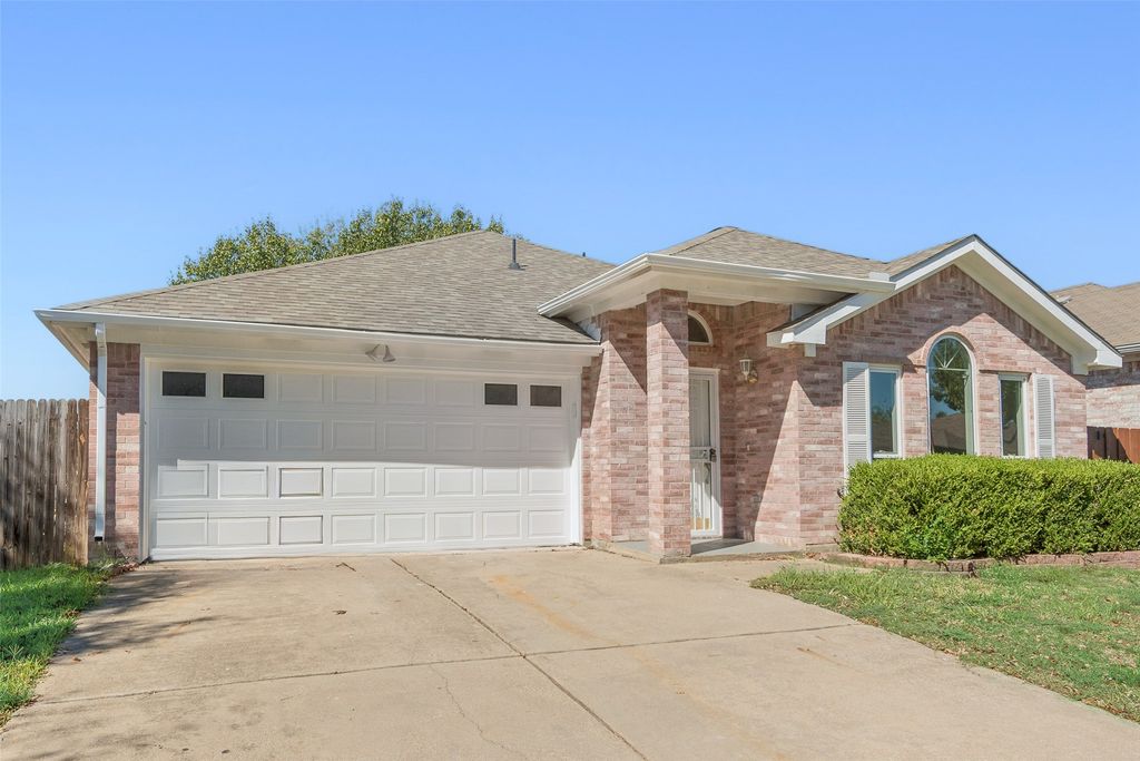 7016 Snowivy Court, Arlington, TX 76001 — photo 4