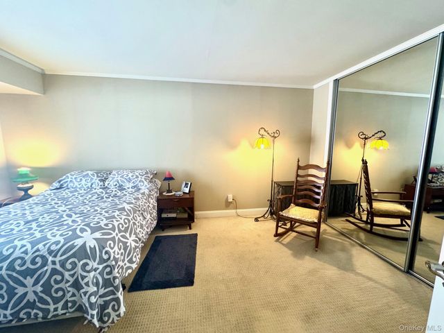 1 Aspen Court 1, Coram, NY 11727