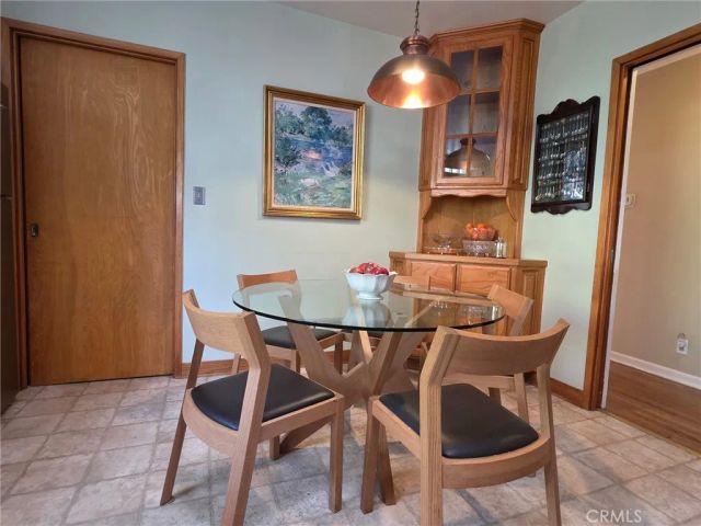 1042 E Tujunga 1, Burbank, CA 91501