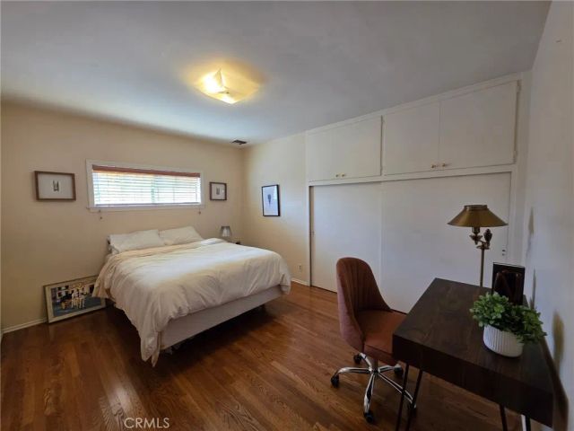 1042 E Tujunga 1, Burbank, CA 91501
