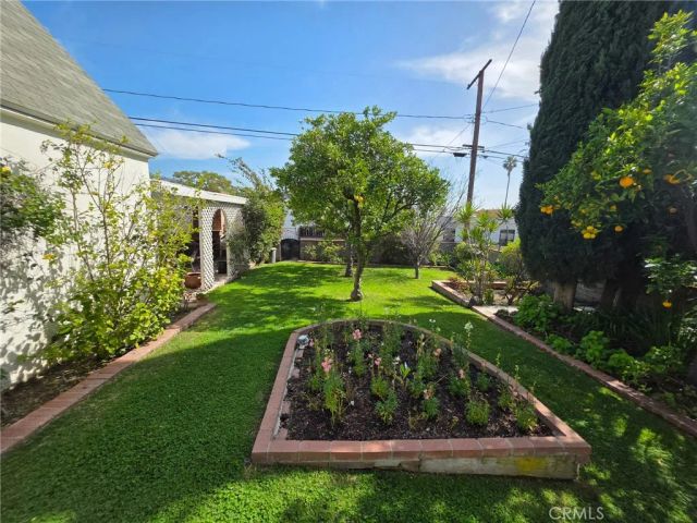 1042 E Tujunga 1, Burbank, CA 91501