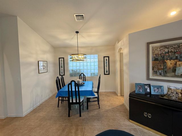 10465 Copper Lake Way, Boynton Beach, FL 33437