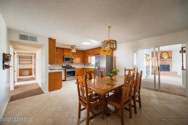 140 W Yale Drive, Benson, AZ 85602