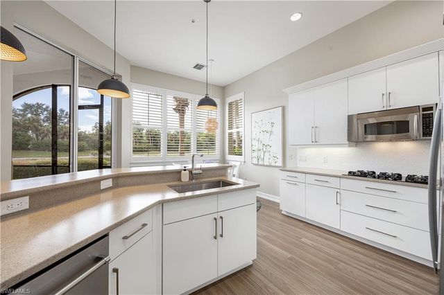 17056 Porta Vecchio WAY 102, Naples, FL 34110