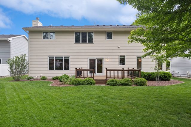 4733 93rd Street, Urbandale, IA 50322