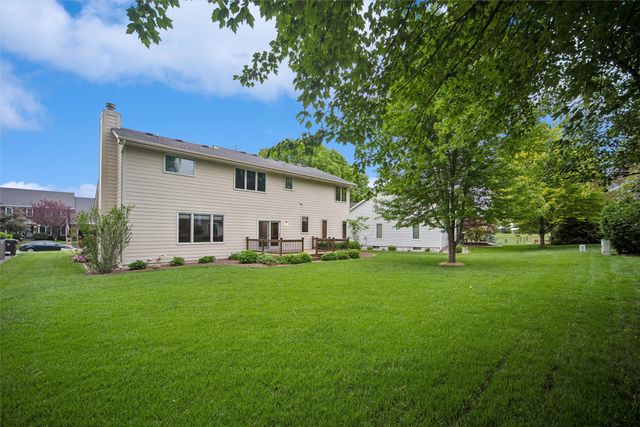 4733 93rd Street, Urbandale, IA 50322